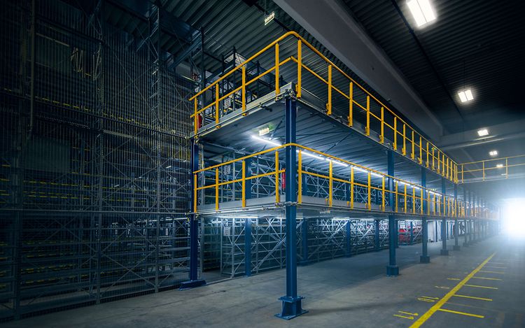 Stage 钢制仓储台