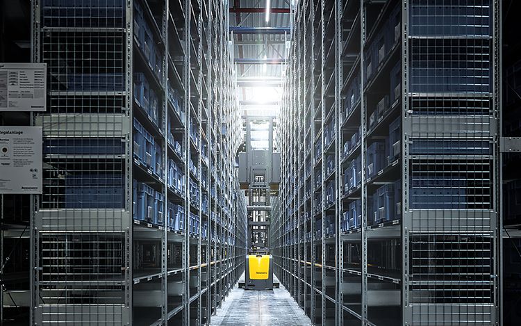 Stage 垂直拣选叉车